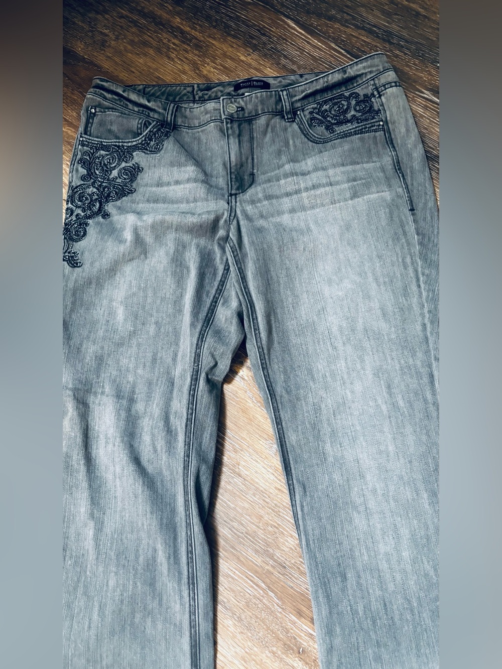 White House Black Market Gray Embroidered Wide-Leg Jeans 16R